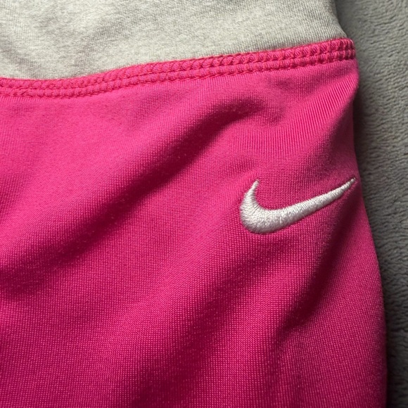 Nike Dri Fit Flare Leggings Pink Girls Size 6x. Inseam 21in, waist 20in - Picture 3 of 5